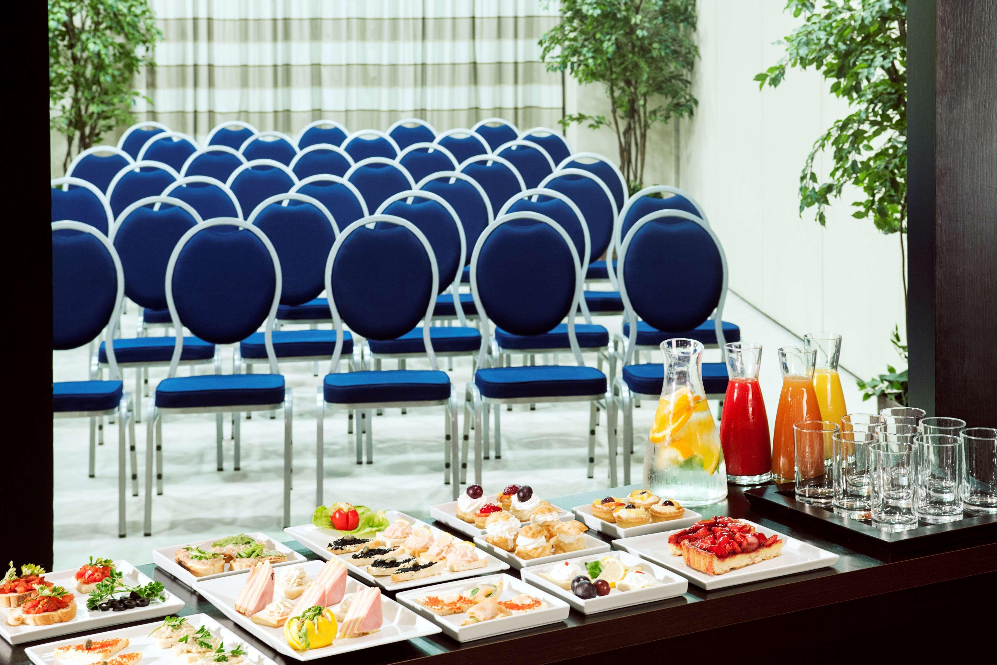 Nh Timisoara Hotel Kültér fotó