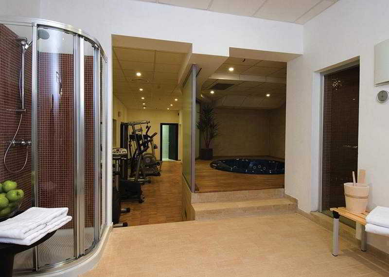 Nh Timisoara Hotel Kültér fotó